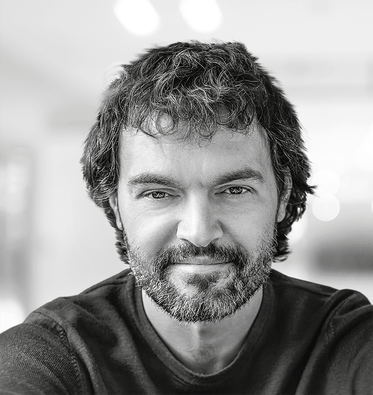 
					Юрий<br class="hide-xs"> Владимирович<br> Максимов